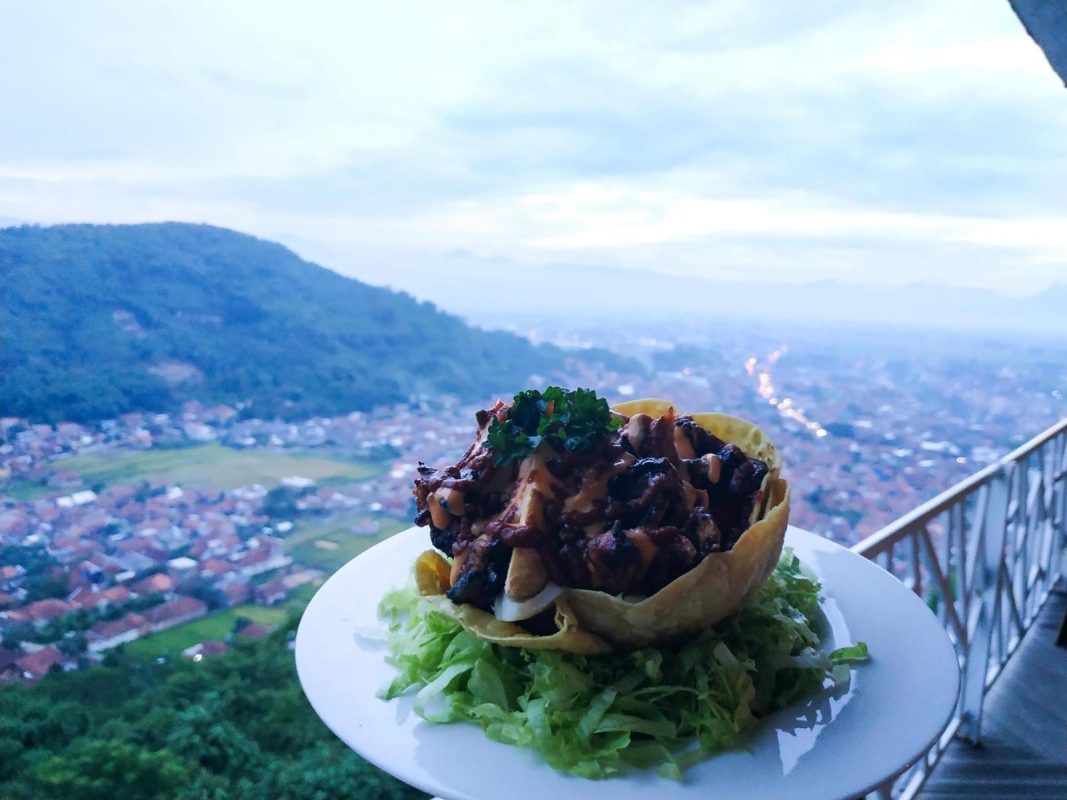 Tempat Makan Bagus Di Bandung